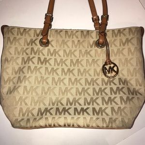 Michael Kors signature tote bag